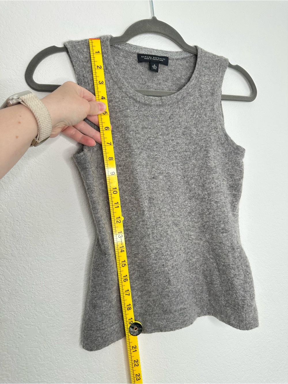 Banana Republic Cashmere Wool Knit Tank Top Small S Gray Italian Yarn Luxury - Picture 6 of 9